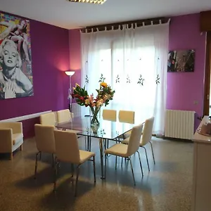 Guest house L'isola Di Romy, Milan